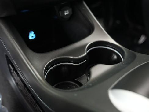 Used 2020 Dodge Journey SE w/ SE Popular Equipment Group FWD image 22