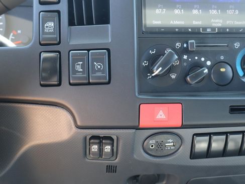 New 2024 Chevrolet Low Cab Forward image 12