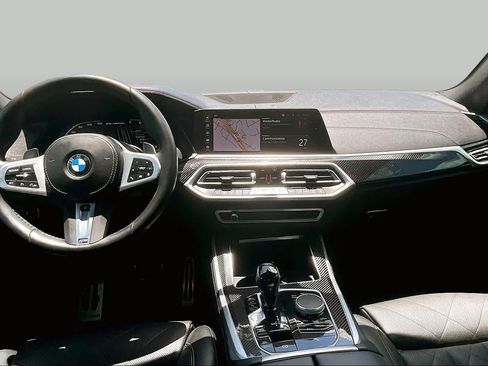 Used 2023 BMW X5 M50i w/ Climate Comfort Package AWD/4WD image 14