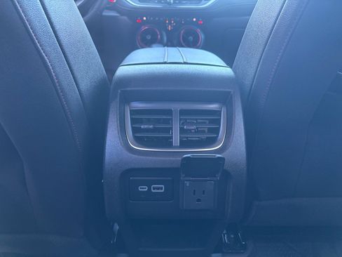 Used 2025 Chevrolet Blazer RS image 35