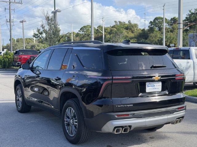 Used 2026 Chevrolet Traverse LT w/ Driver Confidence Package FWD image 8