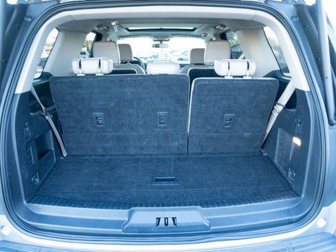 Used 2024 Ford Expedition Limited image 34