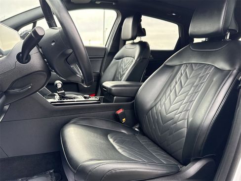 Used 2023 Kia Sportage X-Line w/ X-Line Premium Package image 13