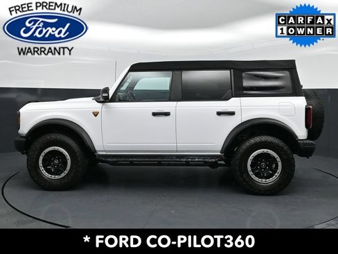 Used 2023 Ford Bronco Badlands w/ Sasquatch Package AWD/4WD image 5