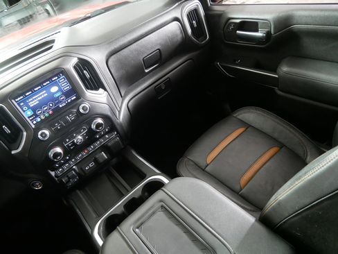 Used 2021 GMC Sierra 1500 AT4 w/ AT4 Value Package image 11