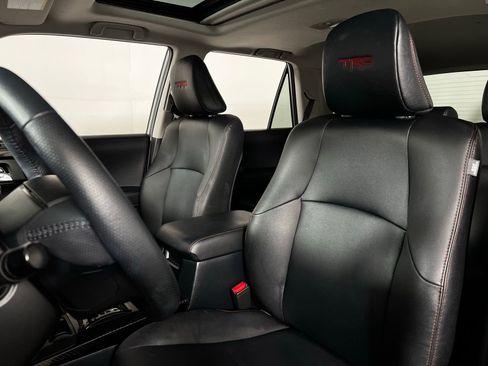 Used 2023 Toyota 4Runner TRD Off-Road Premium w/ Moonroof Package AWD/4WD image 13