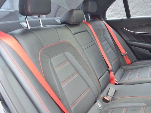 Used 2018 Mercedes-Benz E 43 AMG 4MATIC Sedan image 29