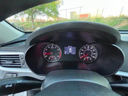 Used 2019 Kia Optima LX image 7