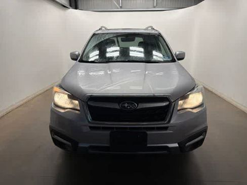 Used 2018 Subaru Forester 2.5i Premium w/ All-Weather Package AWD/4WD image 2