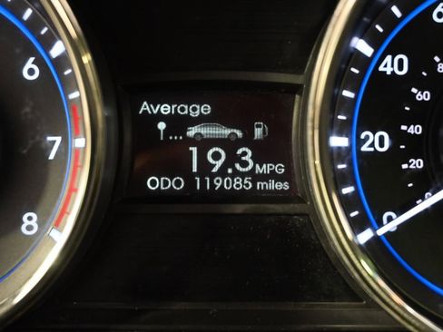 Used 2012 Hyundai Sonata Limited FWD image 26