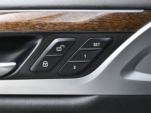 Used 2023 BMW X3 sDrive30i w/ Premium Package image 5