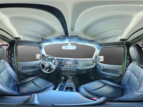 Used 2023 Jeep Wrangler Unlimited Sahara w/ Cold Weather Group image 32