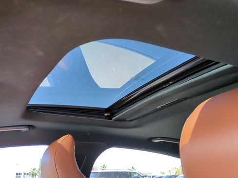 Used 2019 Ford Fusion Titanium FWD image 15