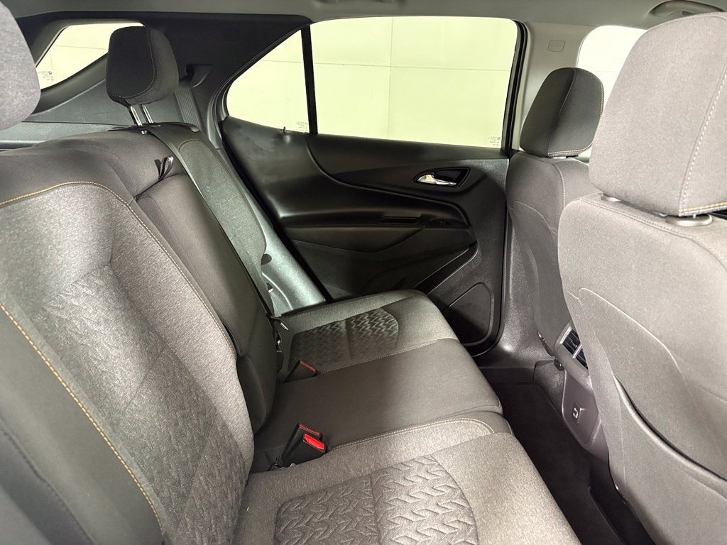 Used 2024 Chevrolet Equinox LT FWD image 17