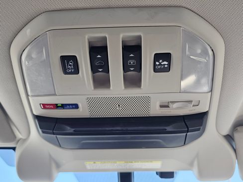Used 2020 Subaru Ascent Touring w/ Popular Package #2A AWD/4WD image 23
