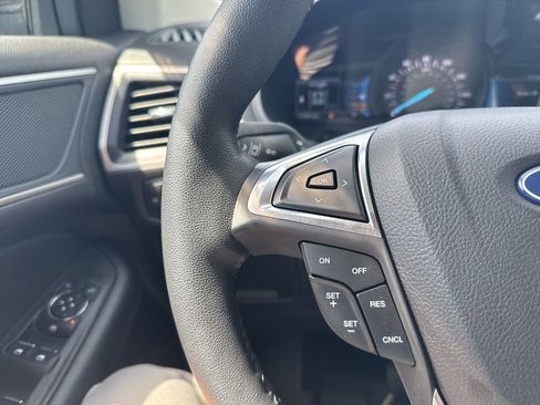 Used 2022 Ford Edge SEL w/ Convenience Package AWD/4WD image 14
