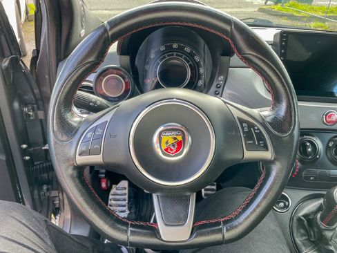 Used 2013 FIAT 500 Abarth w/ Beats Audio Pkg image 12