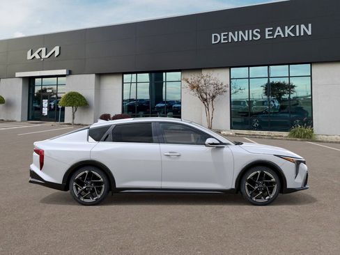 New 2025 Kia K4 GT-Line image 7