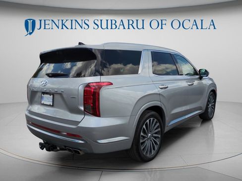 Used 2024 Hyundai Palisade Calligraphy AWD/4WD image 3