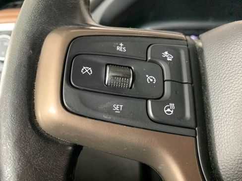 Used 2022 Chevrolet Silverado 2500 High Country w/ Z71 Off-Road Package AWD/4WD image 27