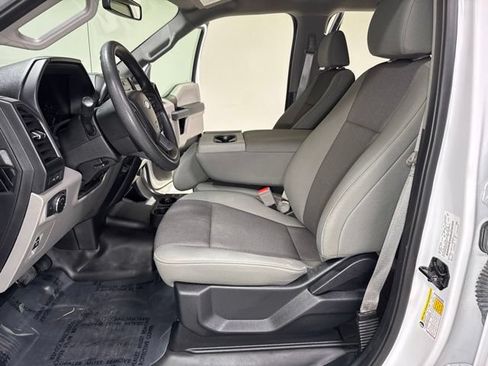 Used 2019 Ford F150 XL w/ Equipment Group 101A Mid AWD/4WD image 11