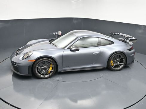 Certified 2026 Porsche 911 GT3 w/ Weissach Package RWD image 13