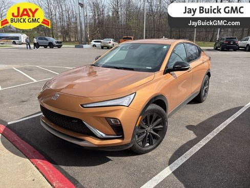 Certified 2024 Buick Envista Sport Touring w/ Convenience I Package image 1