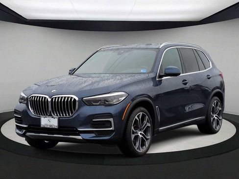Certified 2022 BMW X5 xDrive40i w/ Parking Assistance Package image 4
