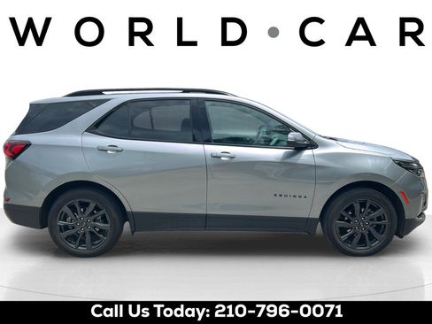 Used 2023 Chevrolet Equinox RS w/ RS Leather Package FWD image 8