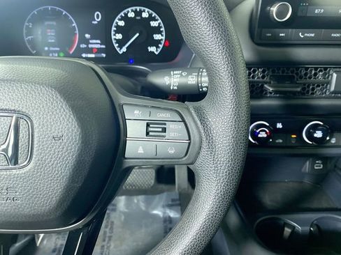 Certified 2023 Honda HR-V LX image 13