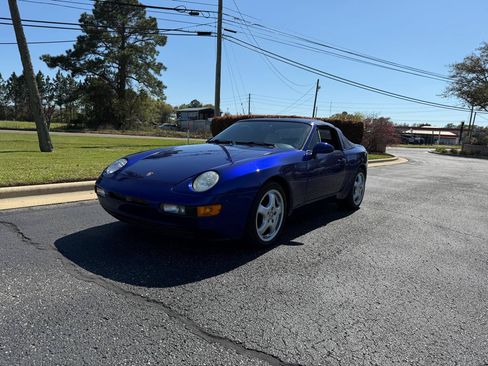 Used 1992 Porsche 968 Cabriolet RWD image 9
