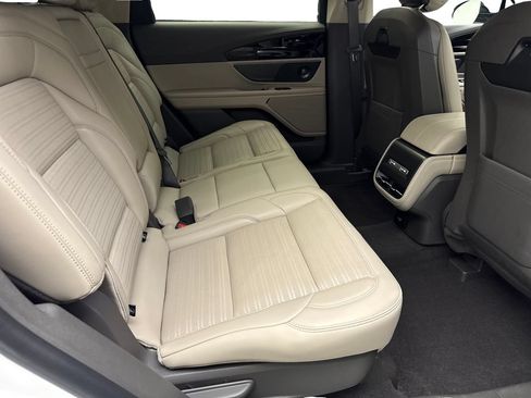 Used 2025 Lincoln Nautilus Reserve AWD/4WD image 39