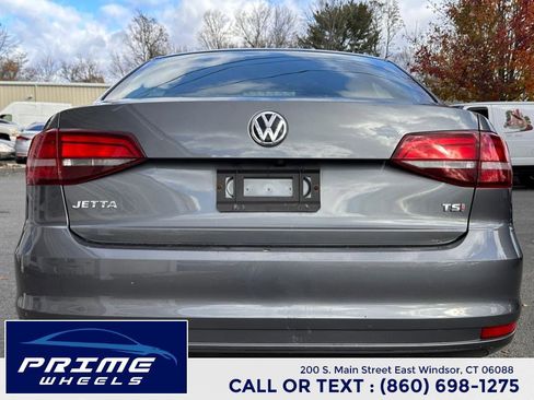 Used 2018 Volkswagen Jetta S image 6