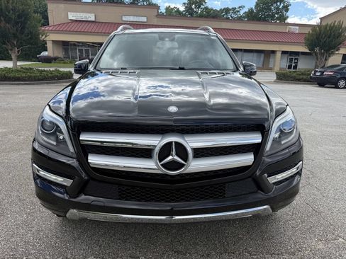 Used 2015 Mercedes-Benz GL 450 4MATIC image 4