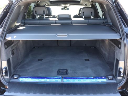 Used 2025 BMW X5 xDrive50e w/ Parking Assistance Package image 8