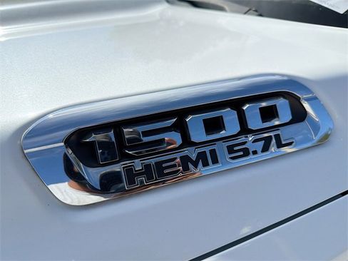 Used 2020 RAM 1500 Limited image 12