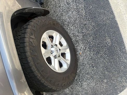 Used 2015 Toyota 4Runner SR5 Premium RWD image 15