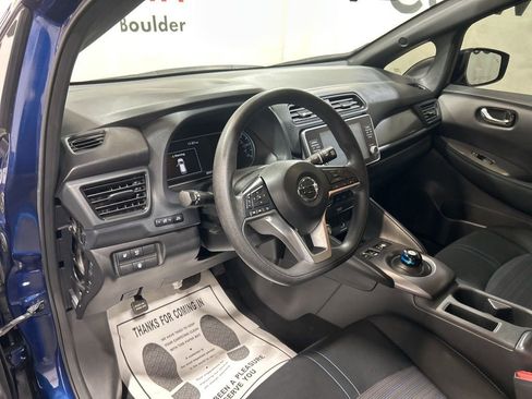 Used 2022 Nissan Leaf S image 24
