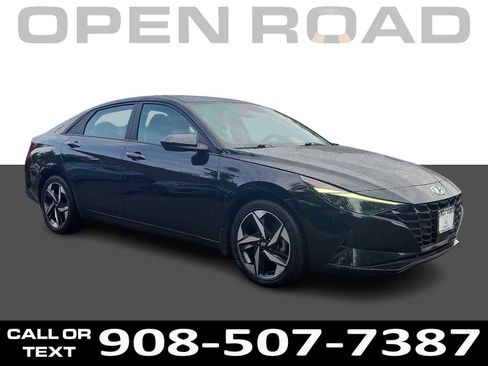 Used 2023 Hyundai Elantra SEL w/ Convenience Package FWD image 1