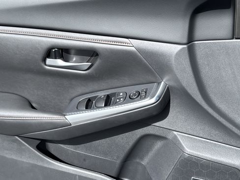 New 2025 Nissan Sentra SR w/ SR Premium Package image 11