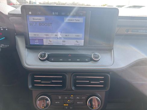 Used 2022 Ford Maverick Lariat w/ Equipment Group 500A Standard image 14