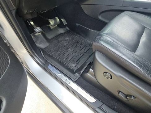 Used 2021 Jeep Grand Cherokee Limited image 23