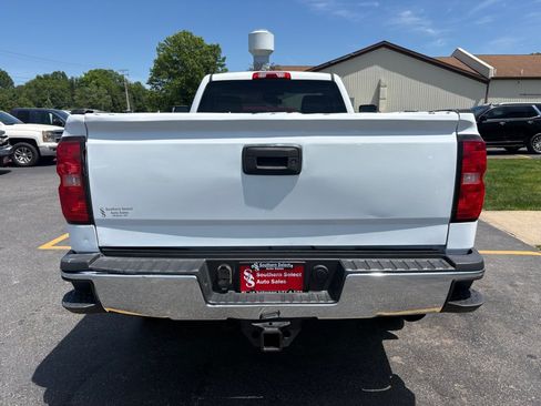 Used 2018 Chevrolet Silverado 2500 W/T w/ WT Convenience Package AWD/4WD image 7