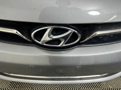 Used 2013 Hyundai Elantra Limited w/ Technology Pkg image 9