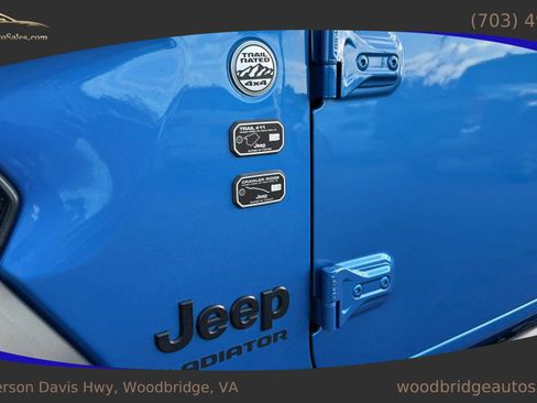 Used 2020 Jeep Gladiator Sport w/ Quick Order Package 24S image 15