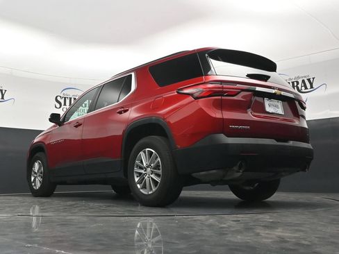 Certified 2023 Chevrolet Traverse LT FWD image 33