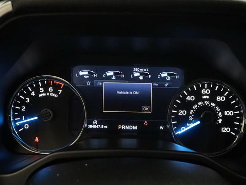 Used 2017 Ford F150 Lariat w/ Equipment Group 502A Luxury AWD/4WD image 7