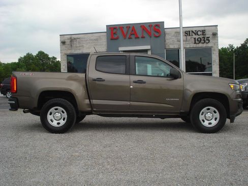 Used 2016 Chevrolet Colorado W/T w/ WT Convenience Package AWD/4WD image 1