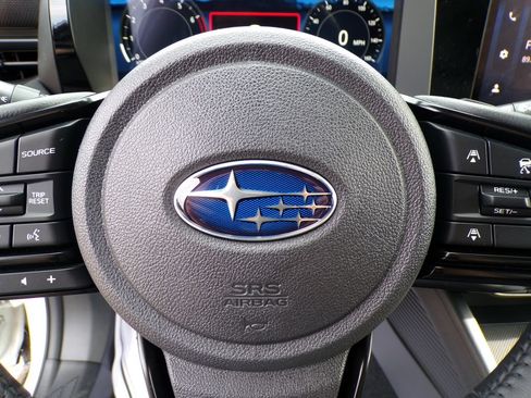 Used 2026 Subaru Outback Premium AWD/4WD image 31