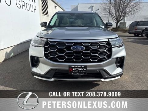 Used 2025 Ford Explorer Platinum w/ Ultimate Package image 8